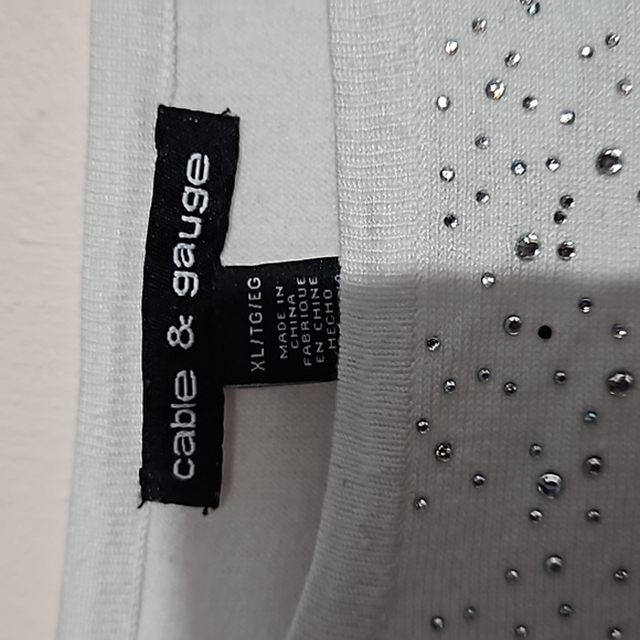 Shirt - Picture 3 of 4